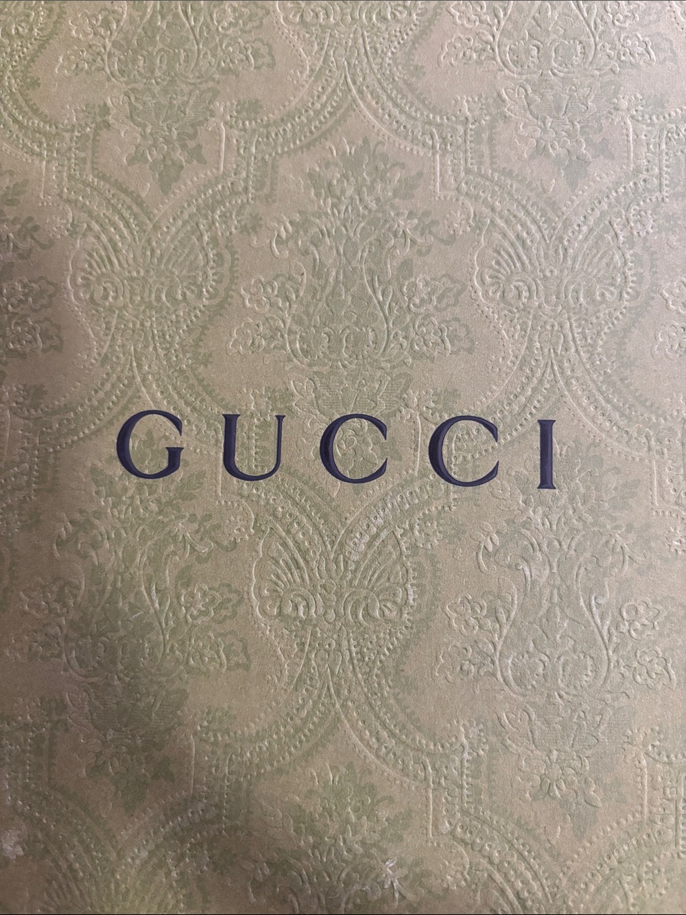 Gucci Cream Leather Sneakers with Green and Red Web Stripe - Picture 5 of 6